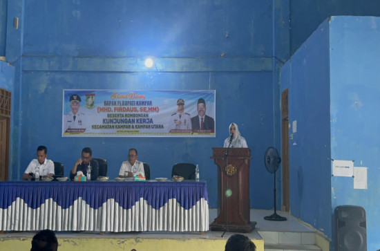 Pj Bupati Kunjungi Kantor Camat Kampar di Dampingi Camat Kampar Utara Sekaligus Plt. Camat Kampar