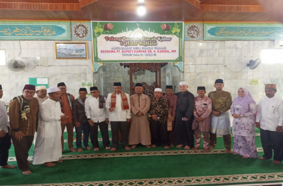 Camat Kampar Utara Dampingi PJ. Bupati Kampar Halal Bihalal dan Pulang Basamo di Sungai Tonang